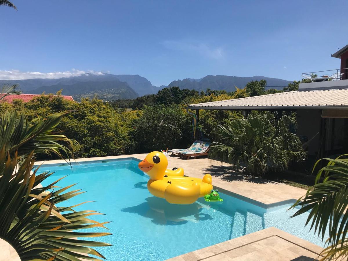 Un Bungalow Au Paradis Saint Pierre Exterior foto